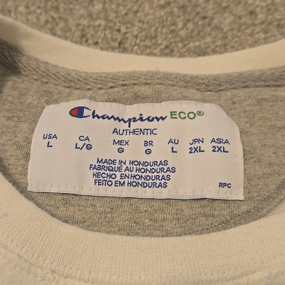 Champion Womens White Sweater Size Large - Picture 3 of 4